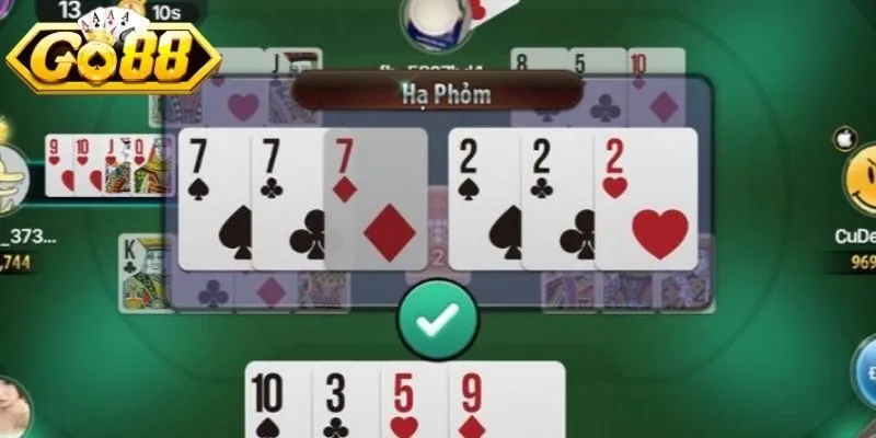 Sắp xếp lá hợp lý, hình thành bộ ba hoặc sảnh liên tiếp