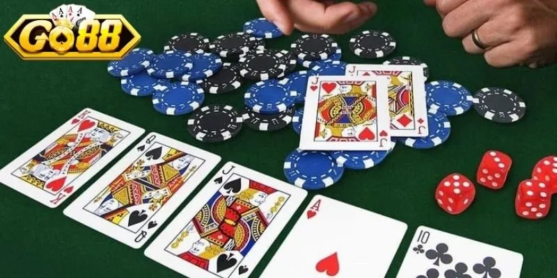 Sâm lốc GO88 hấp dẫn nhờ luật đơn giản, chiến thuật tinh tế